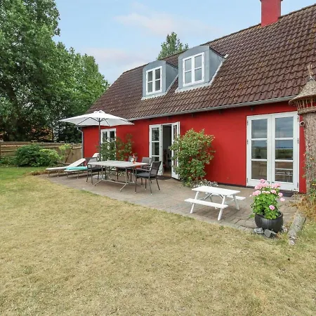 Holiday Ette - 10m From The Sea In Funen By Interhome 미델파르트
